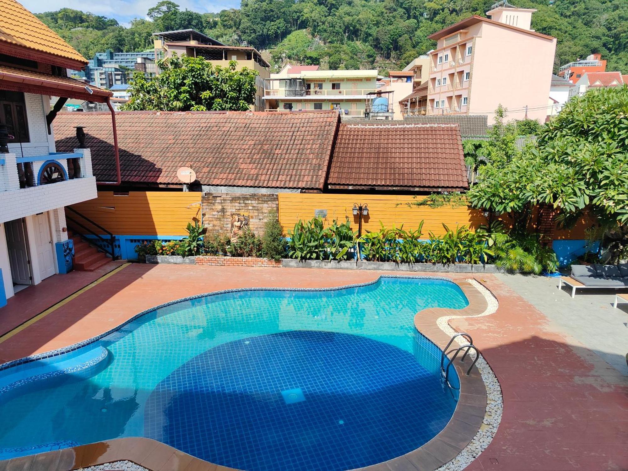 Baankasemsuk Resort 般咔 深宿 Patong Ngoại thất bức ảnh