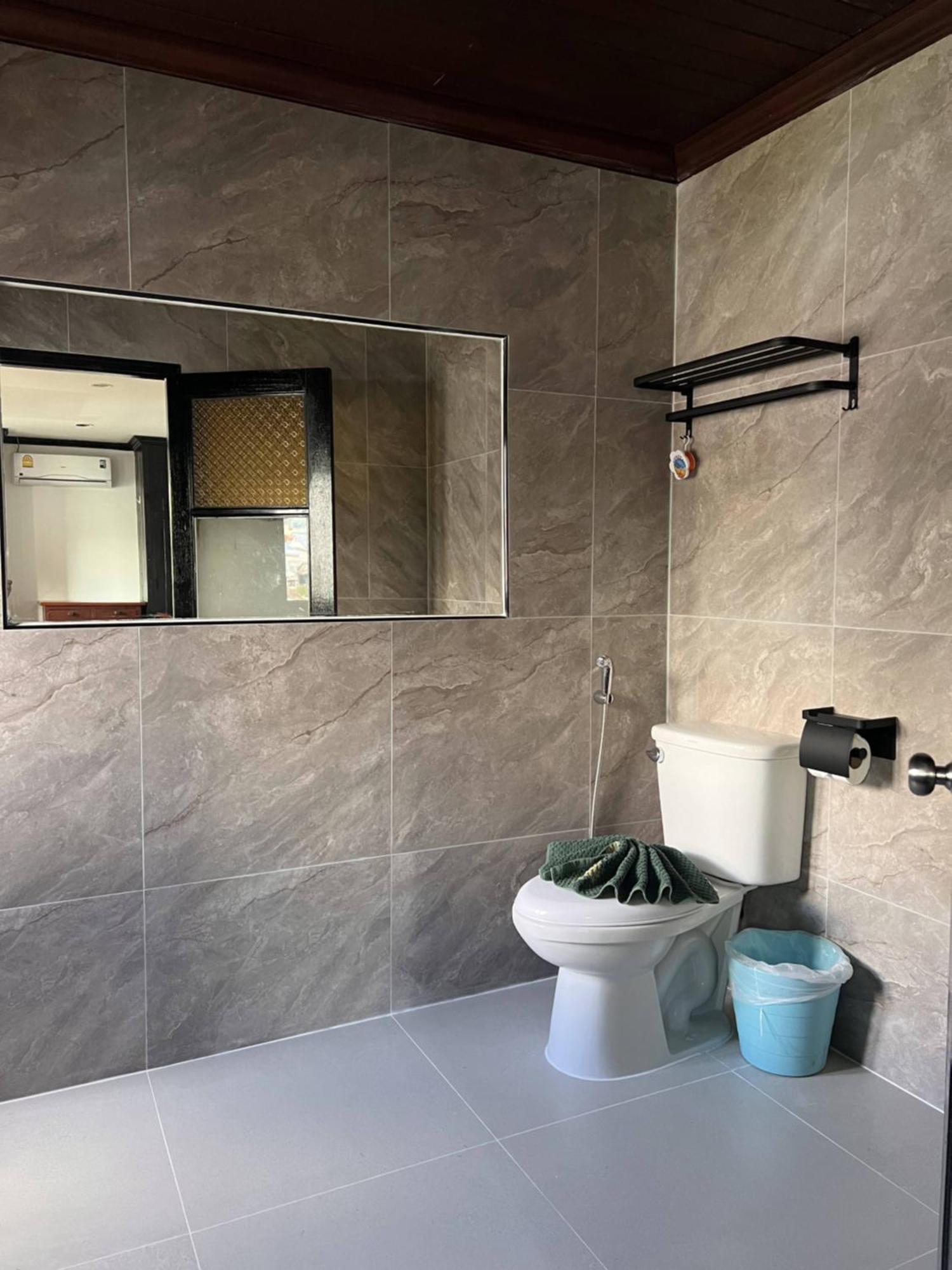 Baankasemsuk Resort 般咔 深宿 Patong Ngoại thất bức ảnh