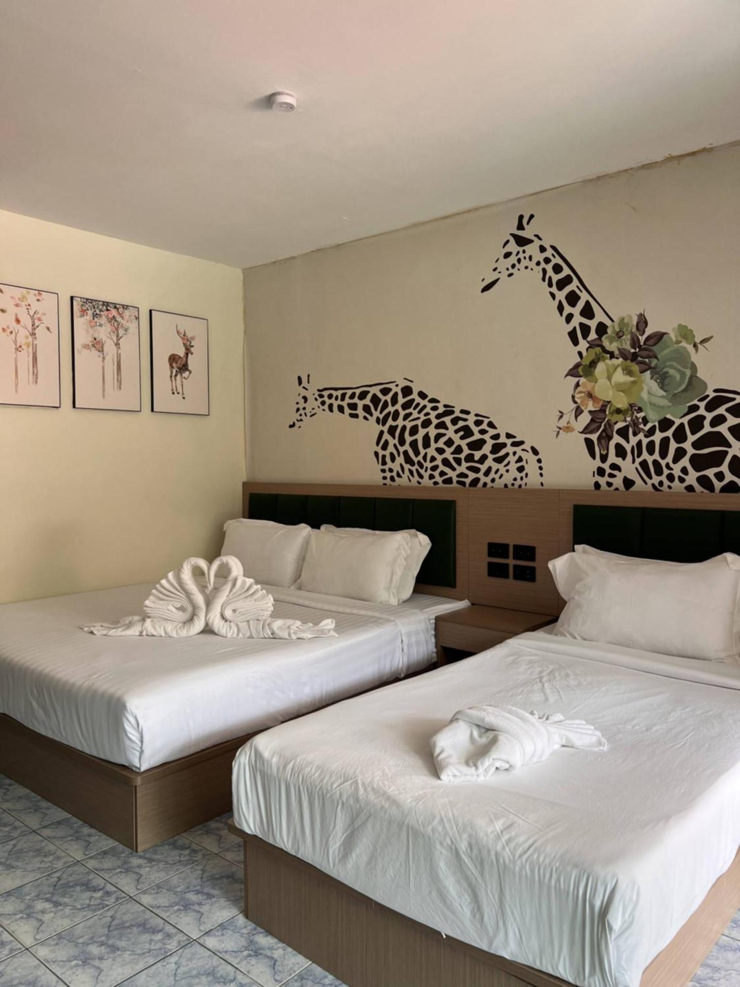 Baankasemsuk Resort 般咔 深宿 Patong Ngoại thất bức ảnh